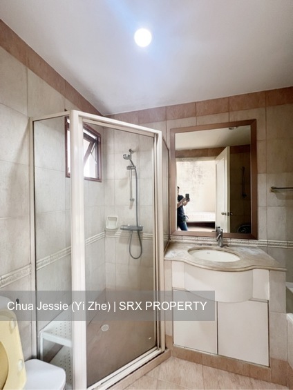 High Oak Condominium (D21), Condominium #597290711